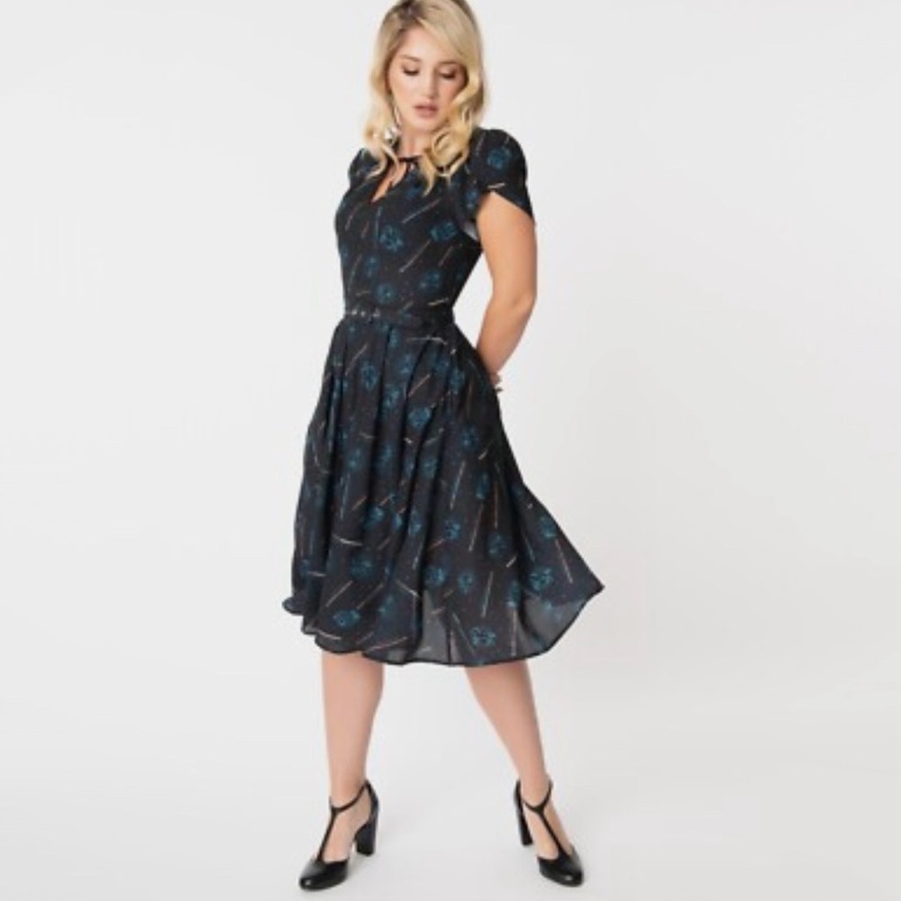 Unique Vintage Harry Potter Patronus Print Dress NWT